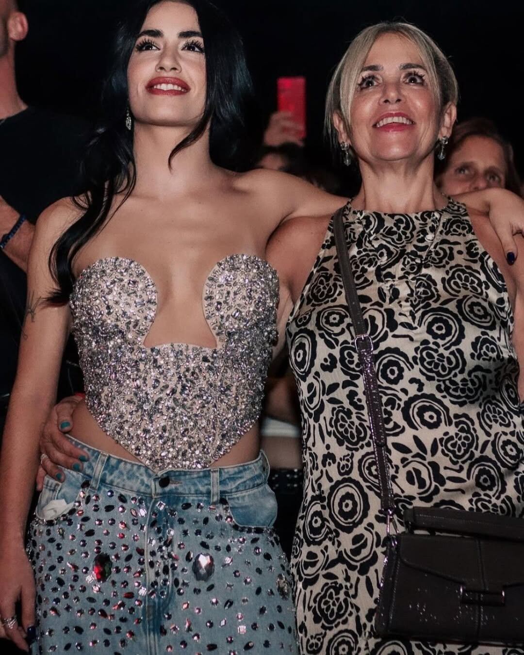 Lali estuvo presente en la presentación del libro de su mamá y le dedicó unas tiernas palabrsa en redes