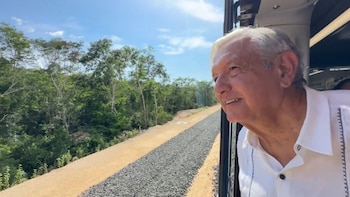 El presidente viajó en un