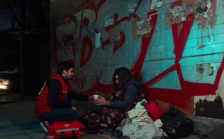 El programa Elijo ayudar distribuyó 2.500 kits de abrigo y 4.000 kits de higiene durante el último año en distintos puntos del territorio nacional