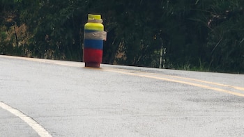 Detonaron un cilindro bomba en