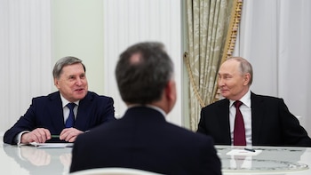 Concluye tras cinco horas la