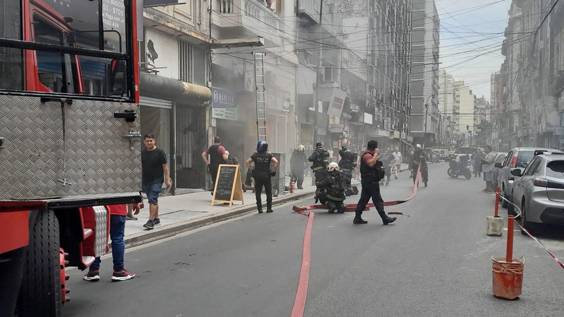 Se incendió un local de ropa en Balvanera