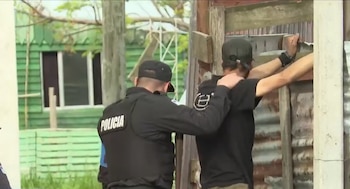 Operativo policial tras un homicidio en Montevideo (Captura Telemundo/Canal 12)