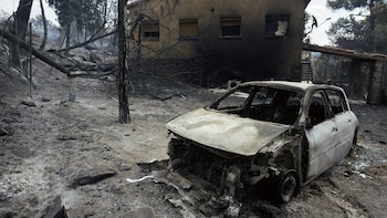 Los notarios aclaran una de las grandes dudas tras los incendios: no se pierde la propiedad cuando se queman las escrituras de la vivienda