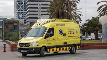 Explosión de una bomba de butano en Barcelona: provoca un incendio y ocho heridos