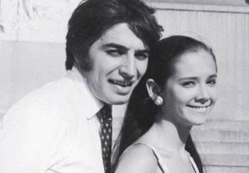 Soledad Silveyra junto a Sandro en Quiero llenarme de ti