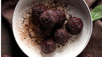 Trufas de chocolate con licor.