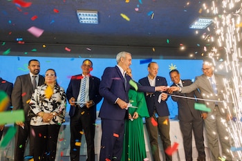Expo Amaprosan 2026 en Santiago reunió a comerciantes y empresarios del norte para reconocer al presidente Luis Abinader. (Foto cortesía Presidencia de la República Dominicana)