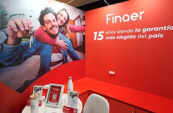 Inhouse Finaer