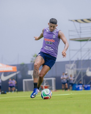 Kevin Quevedo no ha cumplido con las expectativas del técnico Pablo Guede para jugar en Alianza Lima. - créditos: Alianza Lima