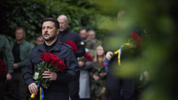 Zelenski anuncia que espera a