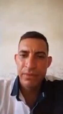 Mora González fue detenido en Bogotá acusado de ser pieza clave en el intento de asesinato del político, con graves cargos que incluyen homicidio y uso de menores en delitos - crédito @ANIABELLO_R/X