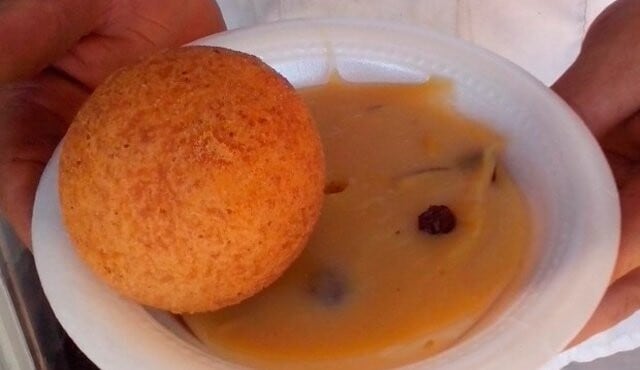 La natilla y el buñuelo, dos preparaciones navideñas típicas en Colombia que siguen siendo las favoritas de muchos - crédito Colprensa