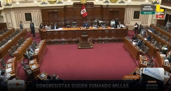 “Millas como cancha”: informe revela viajes de congresistas antes del cierre del Parlamento unicameral. Captura: Latina.