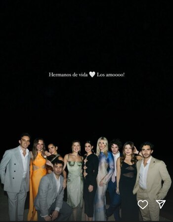 (Instagram: @michellesalasb)