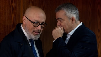 El juez del 'caso Leire Díez' cita a declarar como investigado al abogado de Santos Cerdán el próximo 25 de junio