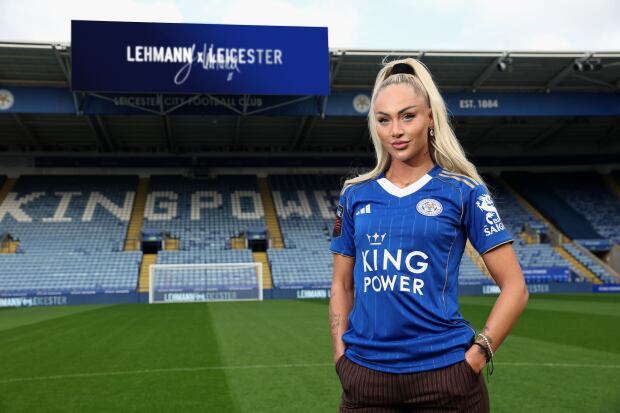 Leicester City oficializó la incorporación de Alisha Lehmann con un contrato por dos años y medio