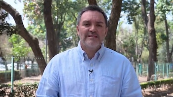 Federico Döring arremete en contra de Sheinbaum por presumir “vuelos al 100” en el AIFA durante Semana Santa