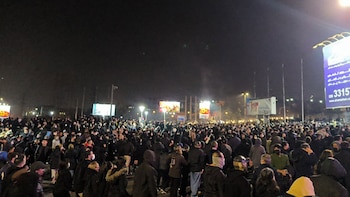 Trump admite que envió armas a los manifestantes iraníes durante las protestas de principios de año