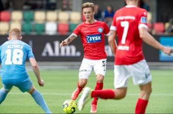 Oliver Sonne tiene 22 años