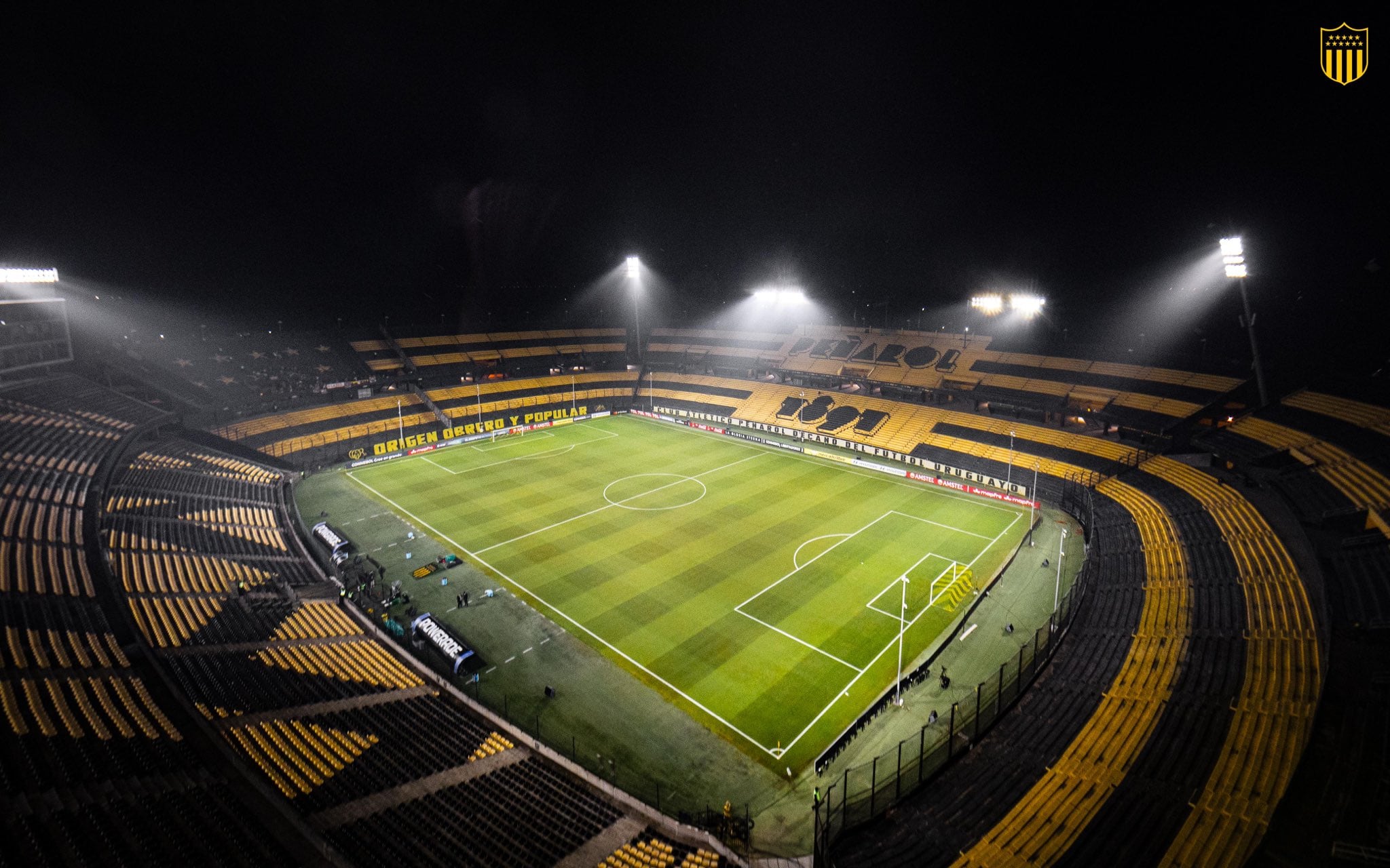 Este é o Estádio Campeão do Século em Montevidéu, onde aconteceu o Peñarol x Santa Fe pela Copa Libertadores - crédito Peñarol
