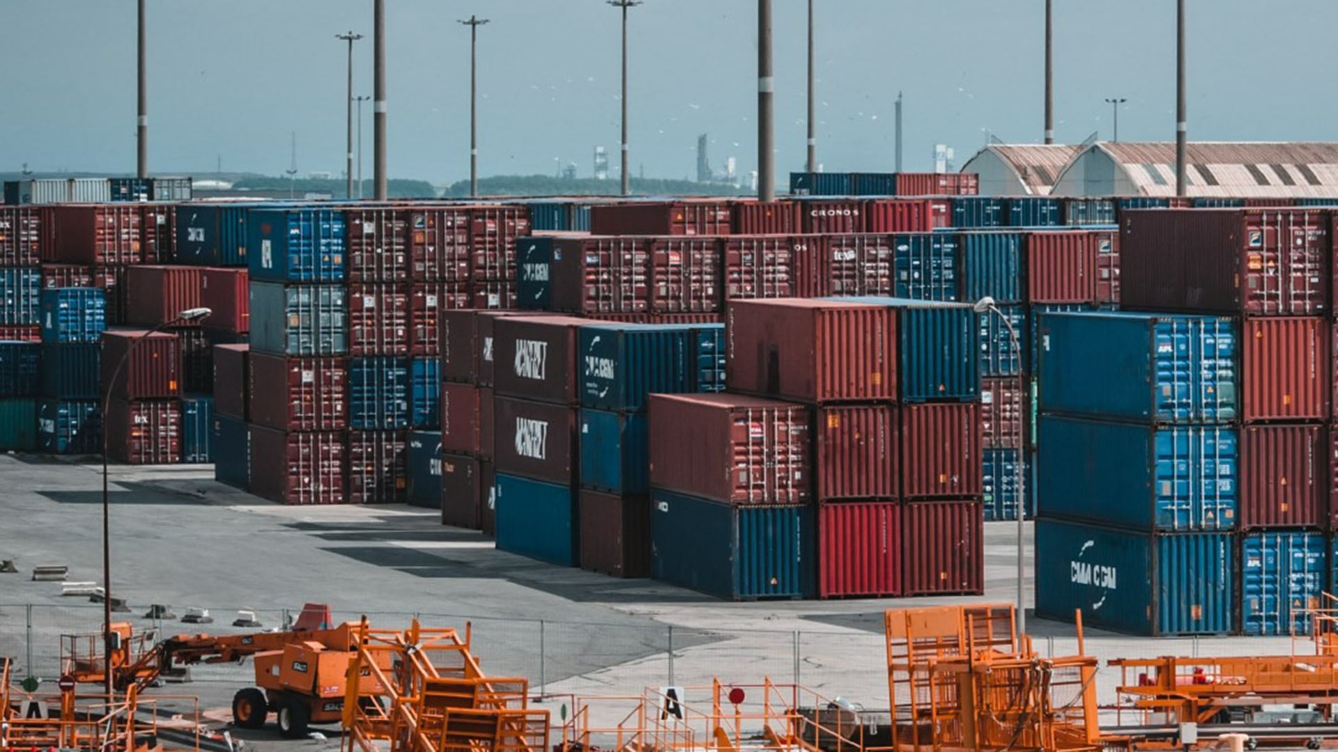 AB Group Shipping despacha, promedio, entre 600 a 1000 containers anuales