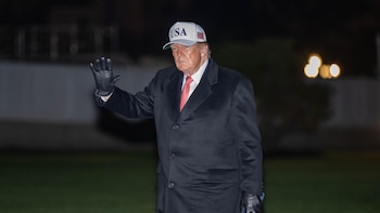 Trump afirma que "no hay negociaciones" con Irán y adelanta que "algo" pasará "relativamente pronto"