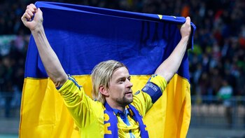 Las medidas contra una leyenda de la selección ucraniana de fútbol que trabaja en Rusia y se mantiene en silencio tras la invasión a su país