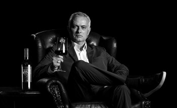 José Mourinho lanza su propio