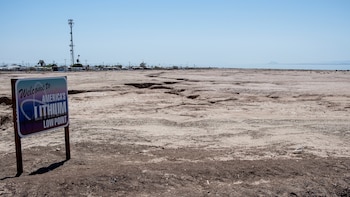 El futuro de un lago californiano con la extracción de litio enfrenta oportunidades económicas y preocupaciones ambientales