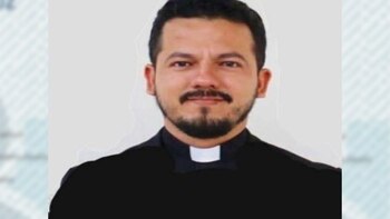 El sacerdote pasó más de