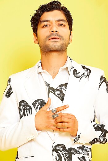 Fotograf�a cedida este jueves, del actor Christian V�zquez, mientras posa en Ciudad de M�xico. EFE/Cortes�a Fase 7/SOLO USO EDITORIAL / NO VENTAS