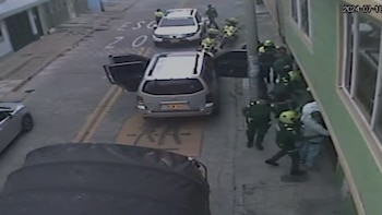 Siete delincuentes armados trataron de