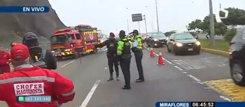 Las autoridades cerraron un carril