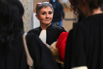 Beatrice Zavarro, la abogada de Dominique Pelicot (REUTERS/Alexandre Dimou)