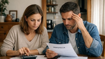 Ya pagamos hipotecas 15.500 euros más caras que el año pasado: el préstamo medio en España roza los 175.000 euros