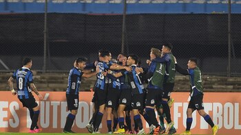 Liverpool elimina a Nacional de