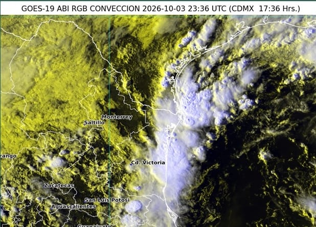 Una toma del satélite GOES-19 registra formación de nubes y actividad convectiva sobre el noreste de México debido al frente frío número uno. (Conagua)