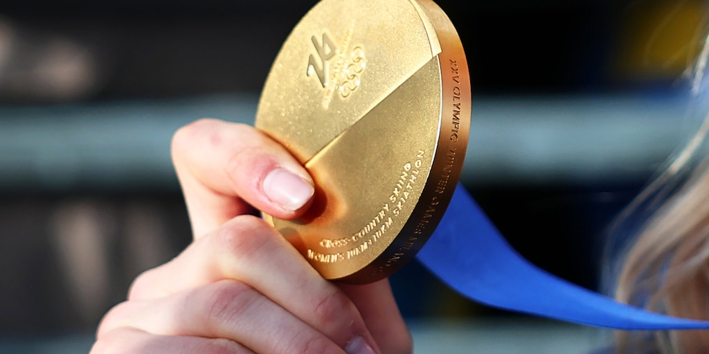Milán-Cortina investigará por qué se están rompiendo las medallas de los Juegos - Infobae