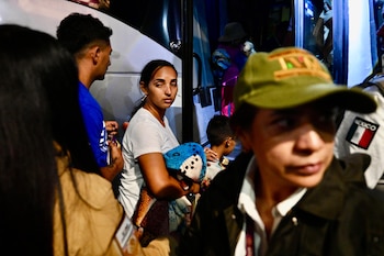 Versiones gubernamentales afirman que un