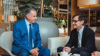 Illa y Orsi exploran "vías de colaboración" entre Cataluña y Uruguay en una reunión en Barcelona