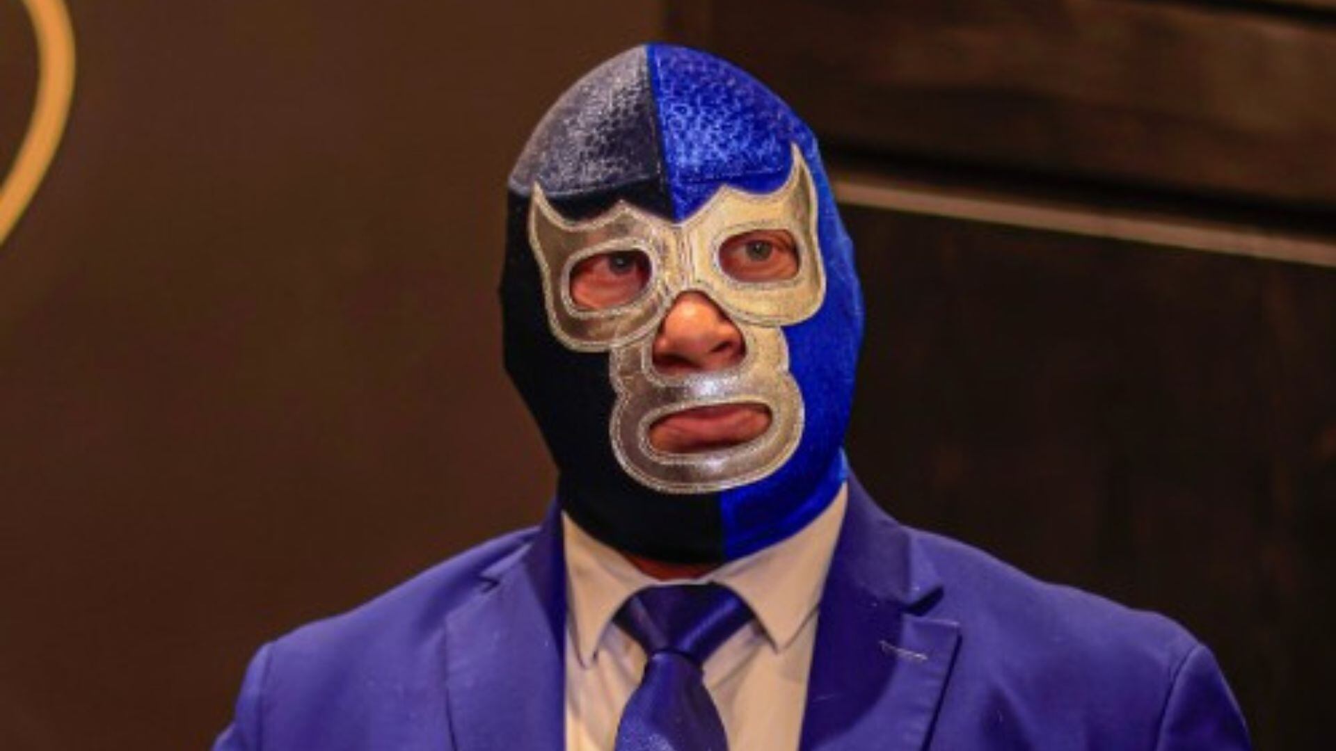 El legendario luchador se volvió viral (Cortesía: @lucifer_valero)
