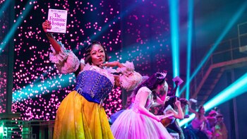 Aisha Jackson como Blancanieves en