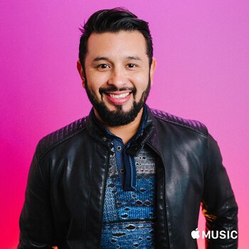 Jerry compuso canciones como "Mentiras