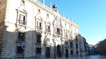 Ordenan repetir un juicio por estafa a un desguace tras ignorar una prueba caligráfica clave
