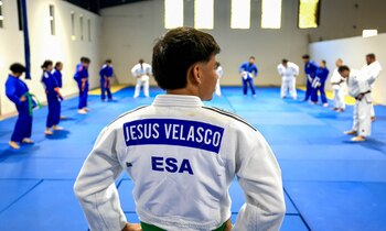 Karatecas salvadoreños ya recibieron una charla especializada sobre antidopaje por parte de la ONAD-ES en febrero. (Cortesía: INDES El Salvador)