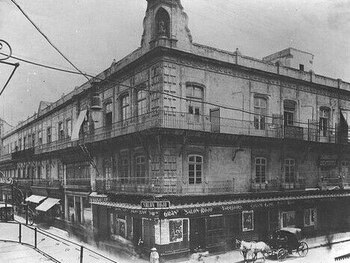 El Salón Rojo se encontraba