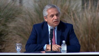 El presidente Alberto Fernández anuncia