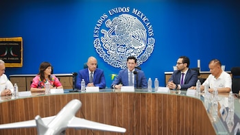Autoridades y sector privado reconocen las capacidades de carga del AIFA