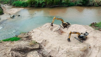Clausuran sitio de extracción ilegal